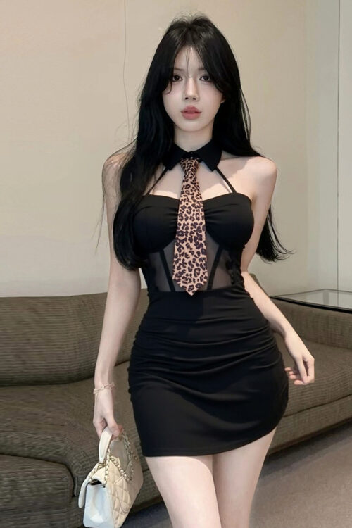 Fashionable Sassy Halterneck Cutout Backless Figure-flattering Dress